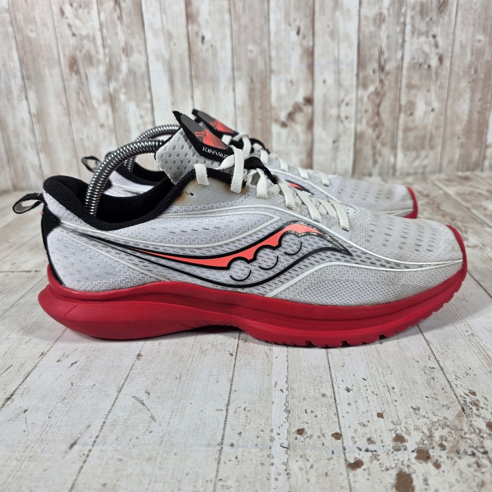 Saucony Kinvara 13 Womens Running Shoes White Silver Red S10723-85 Size 10